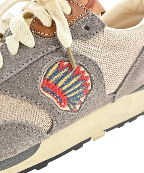 visvim รองเท้าผ้าใบ