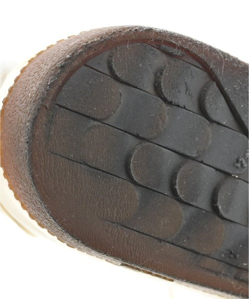 visvim รองเท้าผ้าใบ