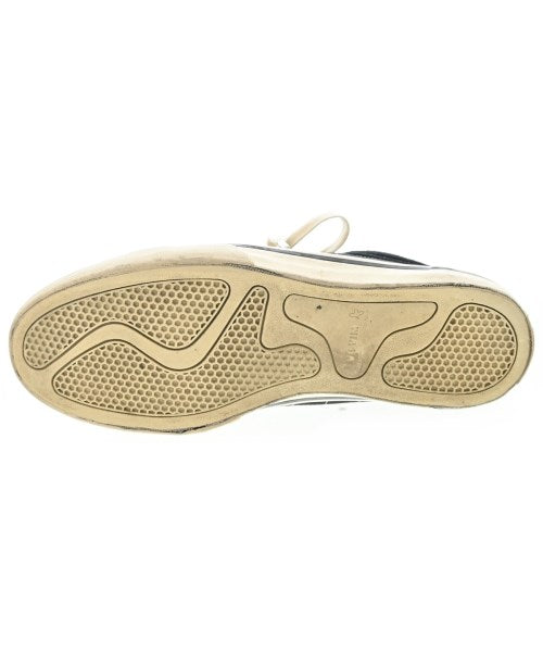 visvim รองเท้าผ้าใบ