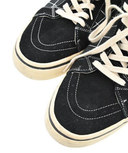 visvim รองเท้าผ้าใบ