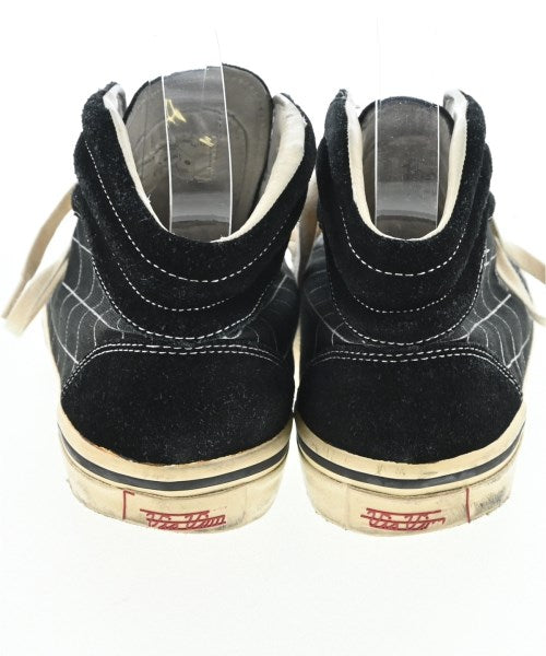 visvim รองเท้าผ้าใบ