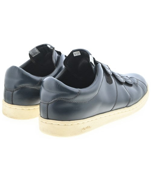 visvim รองเท้าผ้าใบ