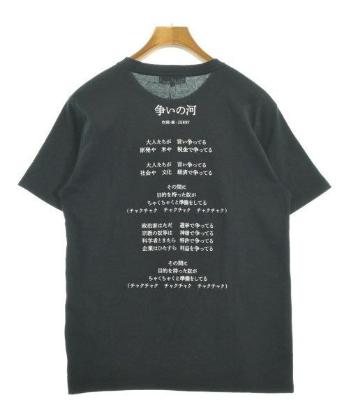 MEDICOM TOY เสื้อยืด/เสื้อท็อปส์