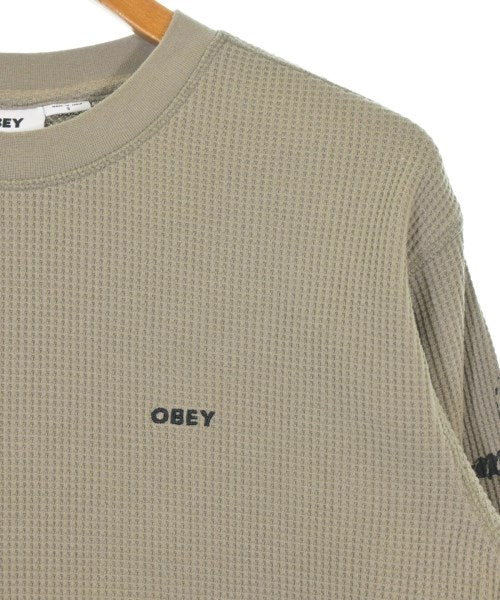 OBEY เสื้อยืด/เสื้อท็อปส์