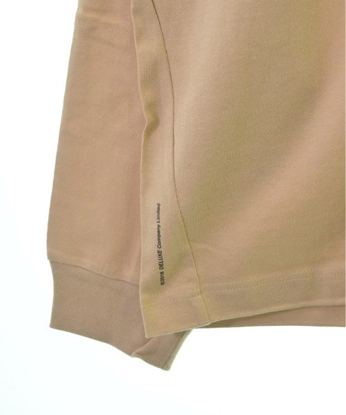 Deluxe เสื้อยืด/เสื้อท็อปส์