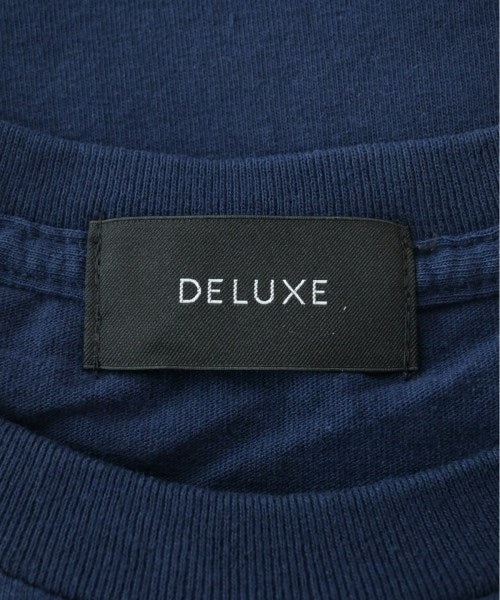 Deluxe เสื้อยืด/เสื้อท็อปส์