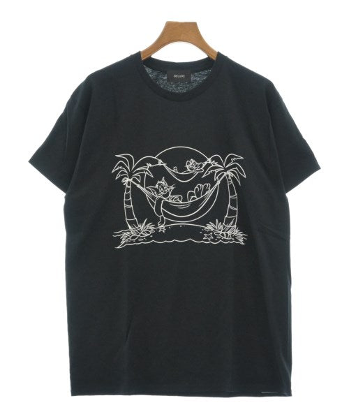 Deluxe เสื้อยืด/เสื้อท็อปส์