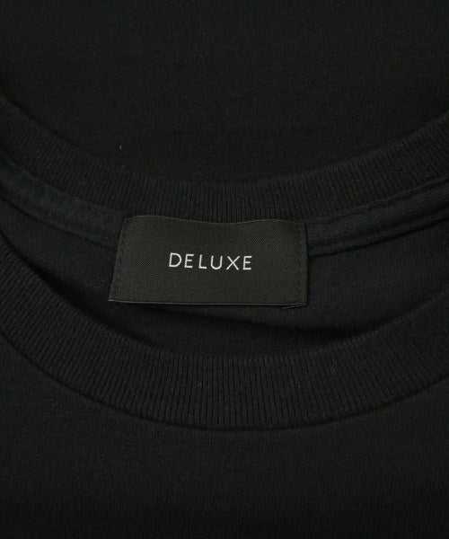 Deluxe เสื้อยืด/เสื้อท็อปส์