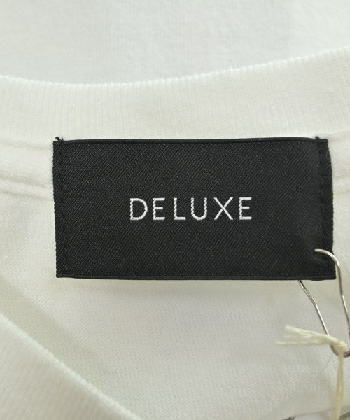 Deluxe เสื้อยืด/เสื้อท็อปส์