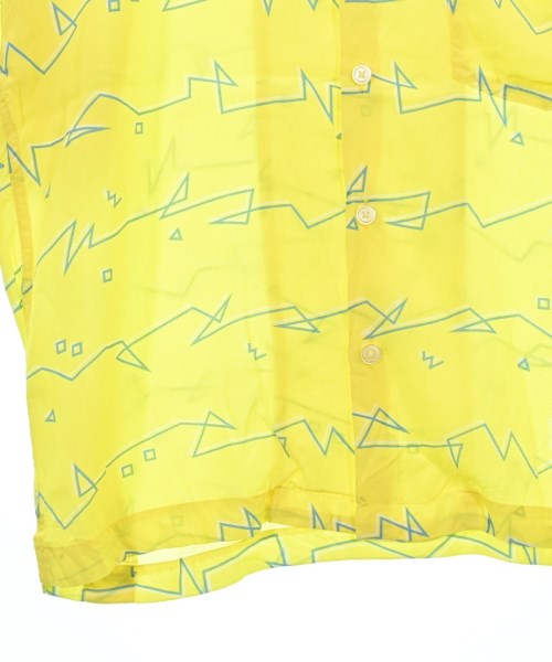 Deluxe เสื้อลำลอง