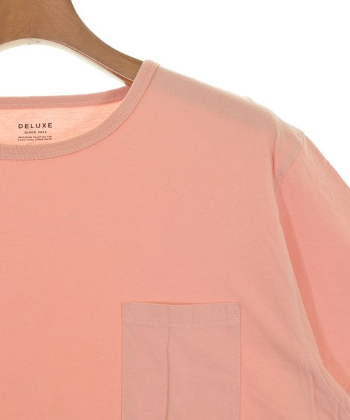 Deluxe เสื้อยืด/เสื้อท็อปส์