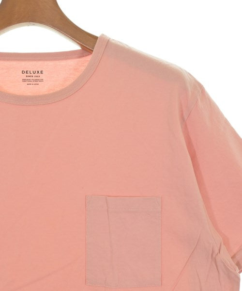 Deluxe เสื้อยืด/เสื้อท็อปส์
