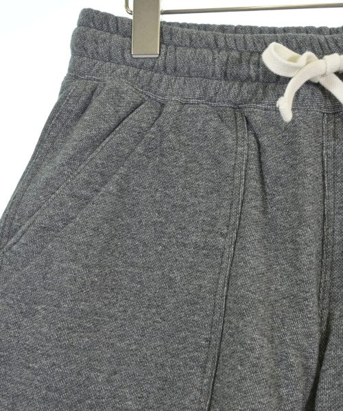 Deluxe กางเกงขาสั้น