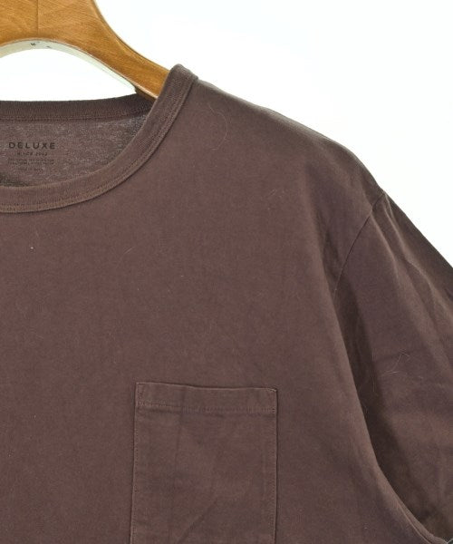 Deluxe เสื้อยืด/เสื้อท็อปส์
