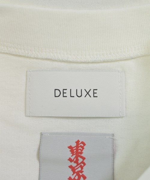 Deluxe เสื้อยืด/เสื้อท็อปส์