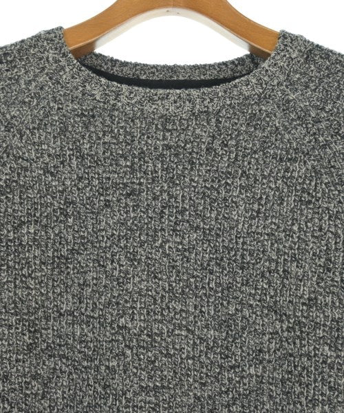 Deluxe เสื้อกันหนาว