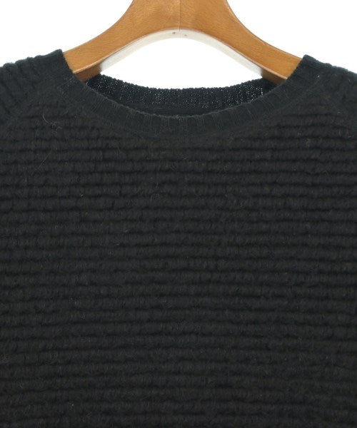 Deluxe เสื้อกันหนาว