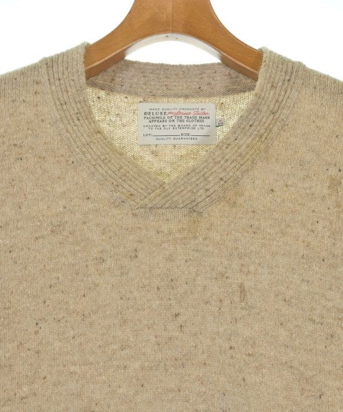 Deluxe เสื้อกันหนาว