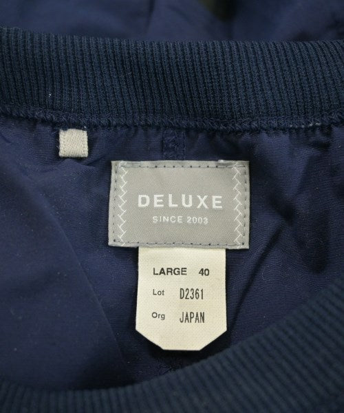 Deluxe เสื้อยืด/เสื้อท็อปส์