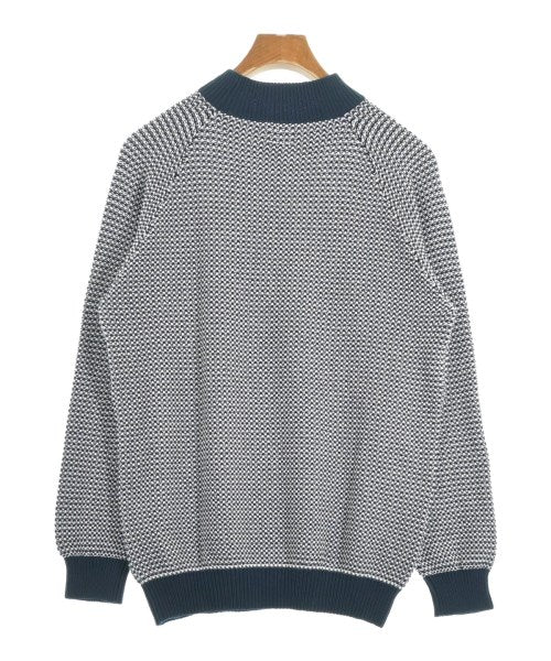 Deluxe เสื้อกันหนาว