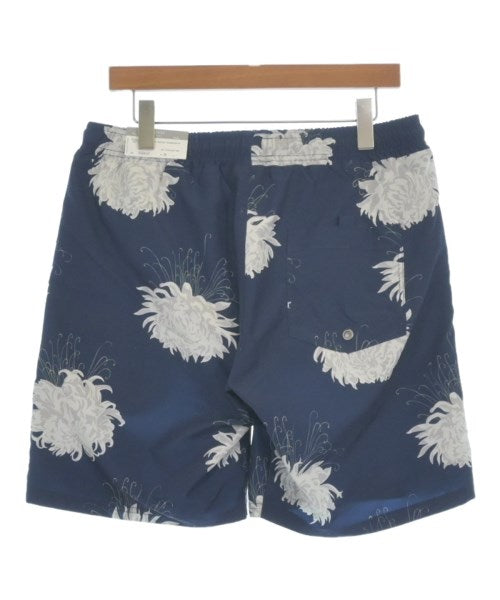 Deluxe กางเกงขาสั้น