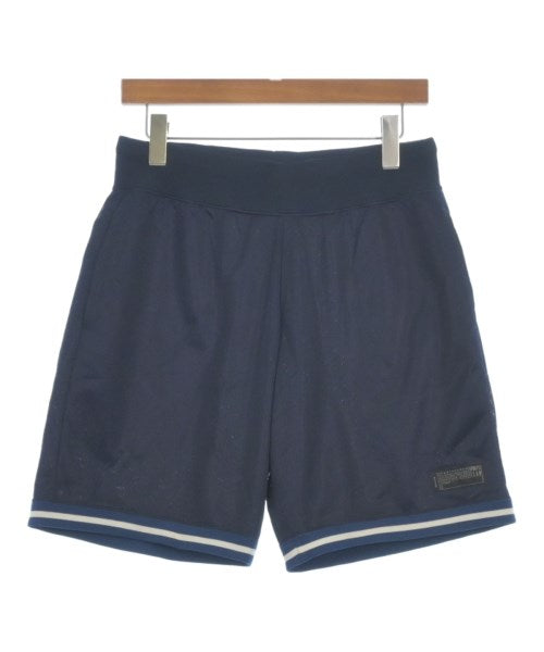 Deluxe กางเกงขาสั้น