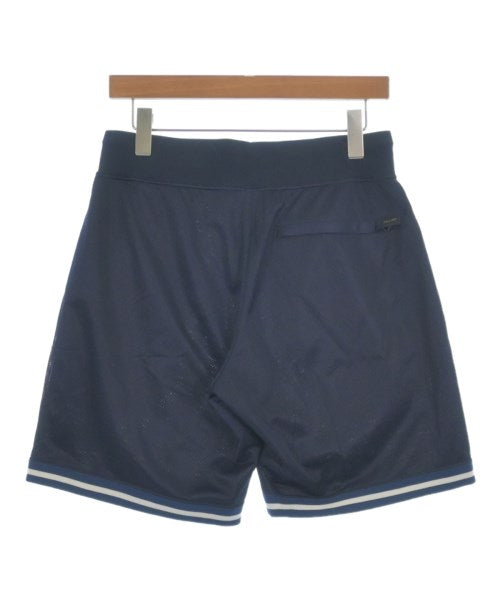 Deluxe กางเกงขาสั้น