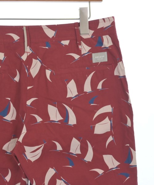 Deluxe กางเกงขาสั้น