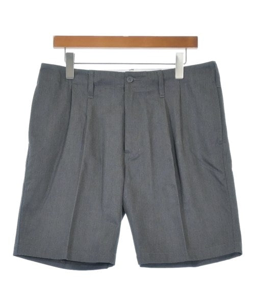 Deluxe กางเกงขาสั้น