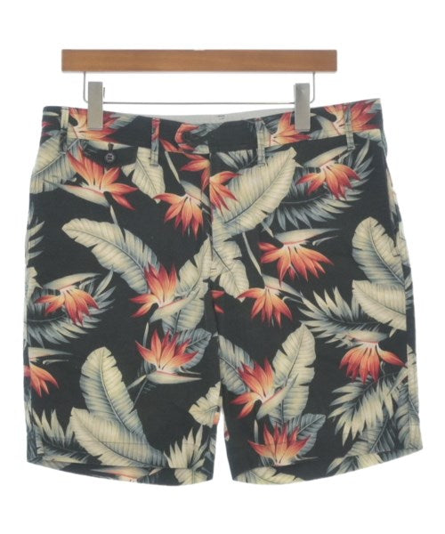 Deluxe กางเกงขาสั้น