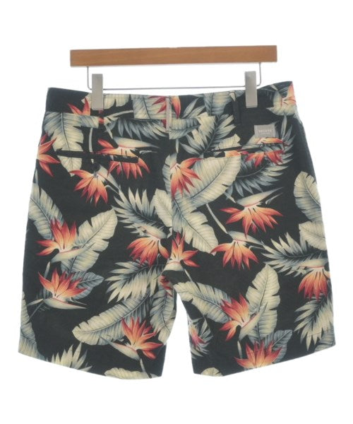 Deluxe กางเกงขาสั้น