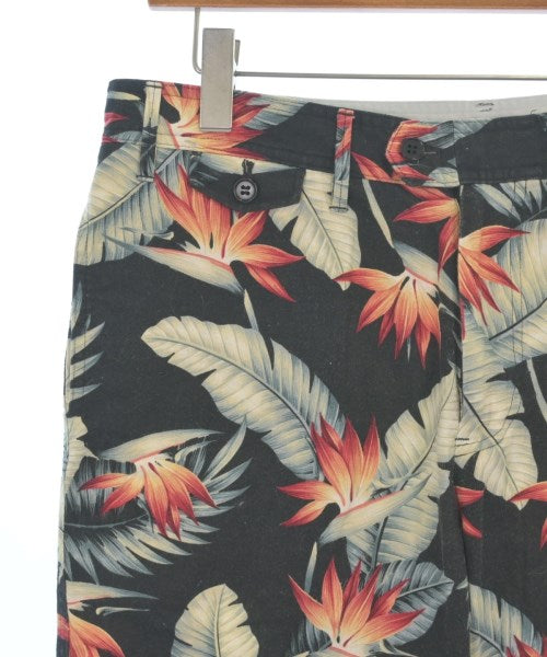 Deluxe กางเกงขาสั้น