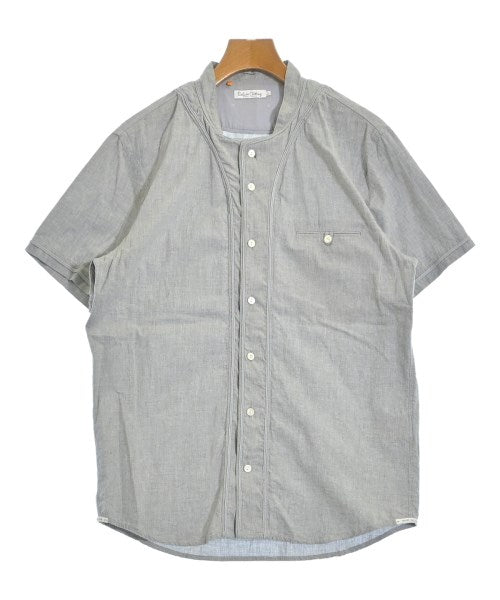 Deluxe เสื้อลำลอง