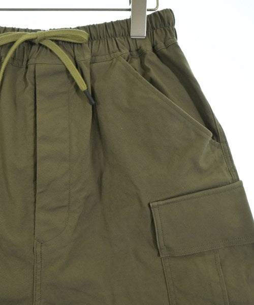 Deluxe กางเกงขาสั้น