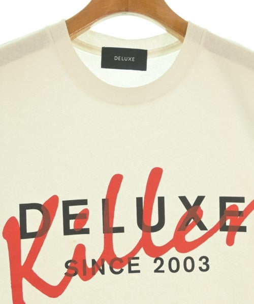 Deluxe เสื้อยืด/เสื้อท็อปส์
