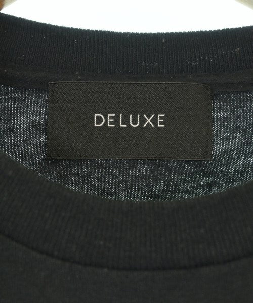 Deluxe เสื้อยืด/เสื้อท็อปส์