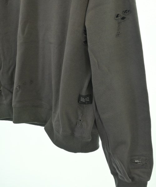 Deluxe เสื้อสเวตเตอร์