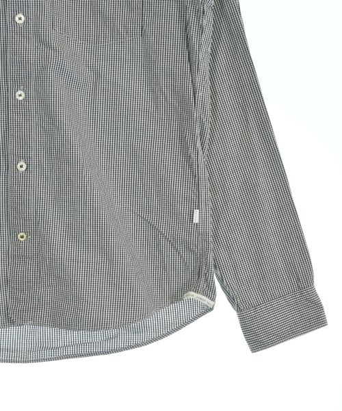Deluxe เสื้อลำลอง