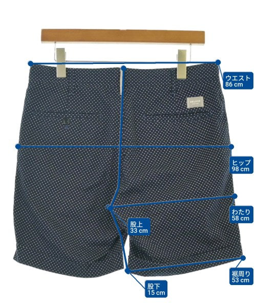 Deluxe กางเกงขาสั้น