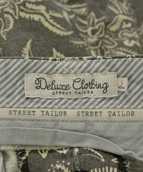 Deluxe กางเกงขาสั้น