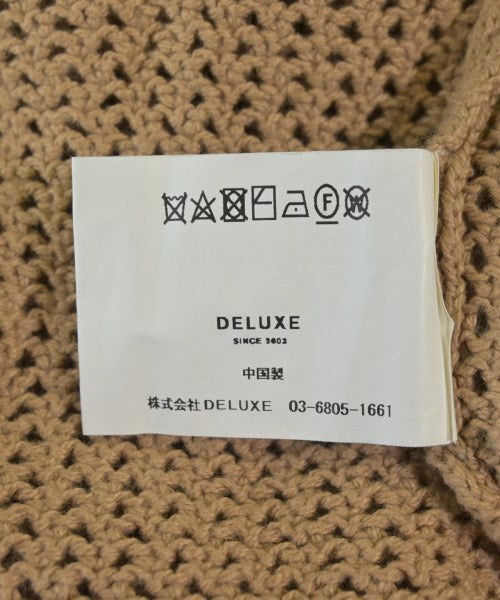 Deluxe เสื้อกันหนาว