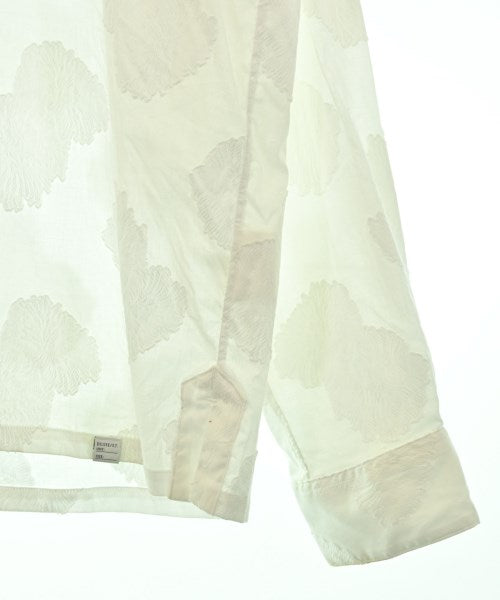 Deluxe เสื้อลำลอง