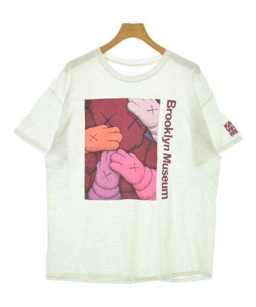 KAWS เสื้อยืด/เสื้อท็อปส์