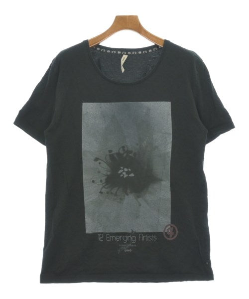 glamb เสื้อยืด/เสื้อท็อปส์