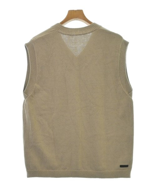 SOPHNET. เสื้อกั๊ก