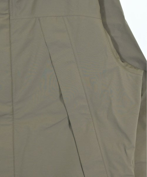 SOPHNET. เสื้อพาร์กาภูเขา