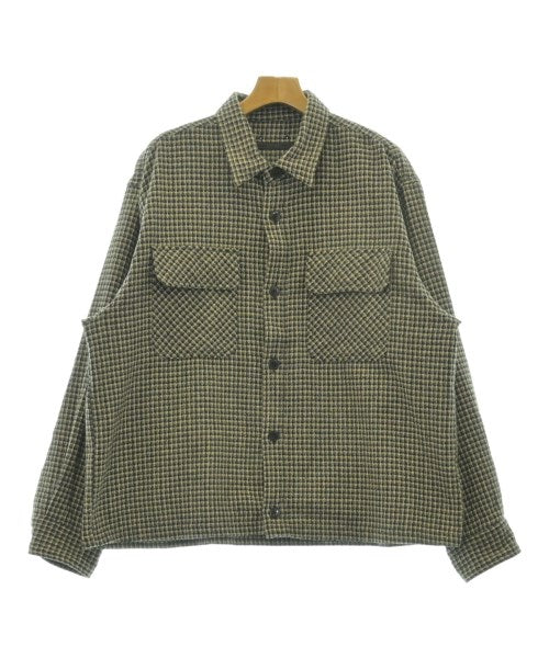 SOPHNET. เสื้อลำลอง
