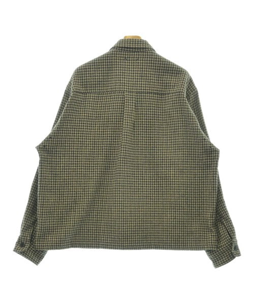 SOPHNET. เสื้อลำลอง
