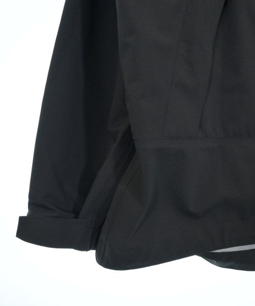 SOPHNET. เสื้อพาร์กาภูเขา