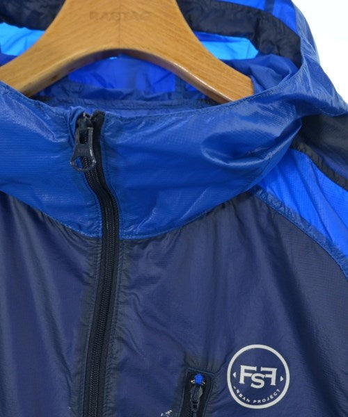 SOPHNET. เสื้อพาร์กาภูเขา